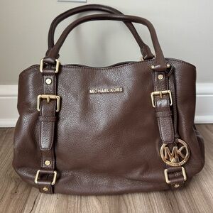 Michael Kors large leather satchel Purse in dark brown Gold accents pockets